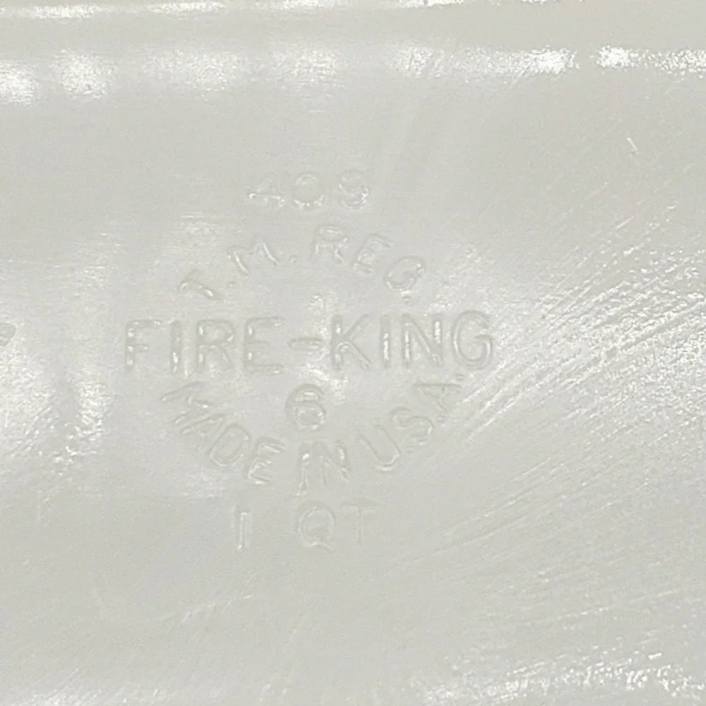 Vintage Fire King Peach Lustre Luster 1‎ quart Loaf Pan # 409 USA